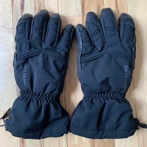 Sealskinz Extreme Weather gloves